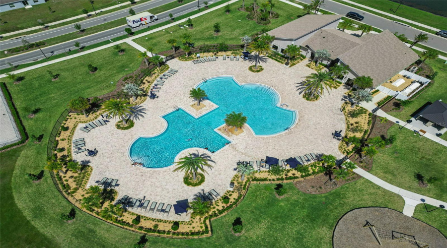 KISSIMMEE, Florida 34746, 3 Bedrooms Bedrooms, ,2 BathroomsBathrooms,Residential,For Sale,SUNNY CREEK,0,MFRO6402833