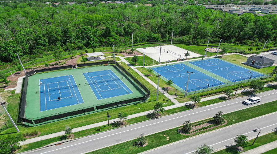 KISSIMMEE, Florida 34746, 3 Bedrooms Bedrooms, ,2 BathroomsBathrooms,Residential,For Sale,SUNNY CREEK,0,MFRO6402833