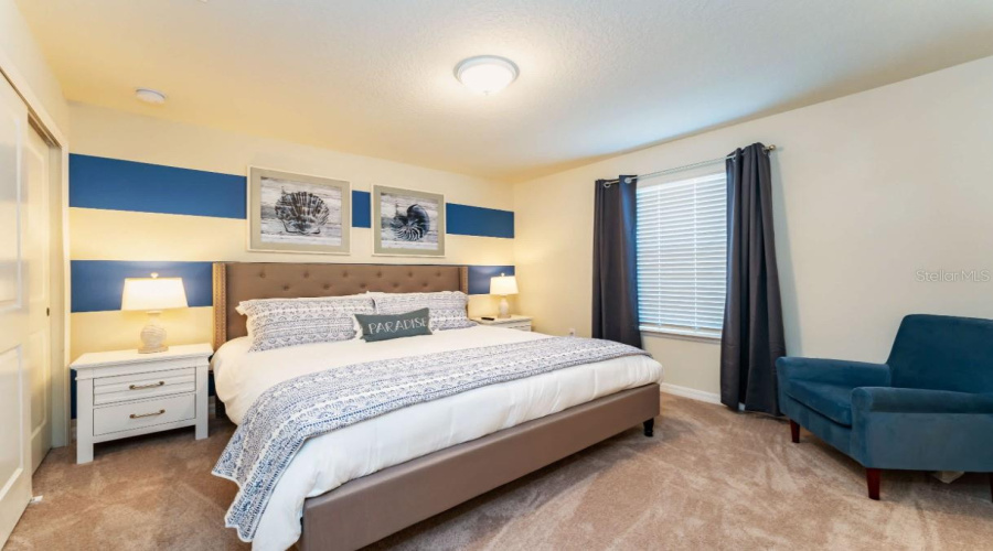 DAVENPORT, Florida 33897, 8 Bedrooms Bedrooms, ,6 BathroomsBathrooms,Residential,For Sale,LANA,0,MFRO6403526