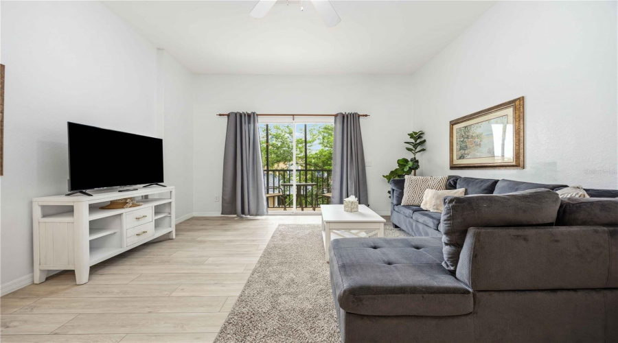 DAVENPORT, Florida 33897, 3 Bedrooms Bedrooms, ,2 BathroomsBathrooms,Residential,For Sale,RUM,0,MFRO6402842