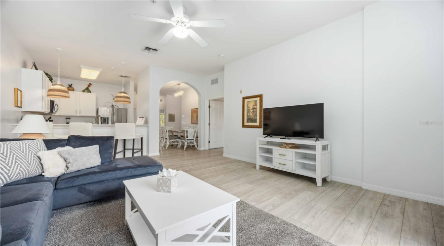 DAVENPORT, Florida 33897, 3 Bedrooms Bedrooms, ,2 BathroomsBathrooms,Residential,For Sale,RUM,0,MFRO6402842
