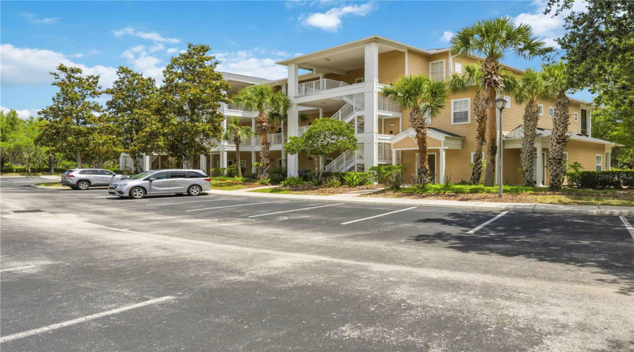 DAVENPORT, Florida 33897, 3 Bedrooms Bedrooms, ,2 BathroomsBathrooms,Residential,For Sale,RUM,0,MFRO6402842