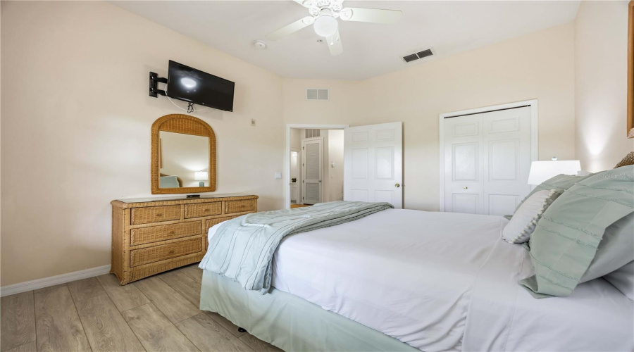 DAVENPORT, Florida 33897, 3 Bedrooms Bedrooms, ,2 BathroomsBathrooms,Residential,For Sale,RUM,0,MFRO6402842