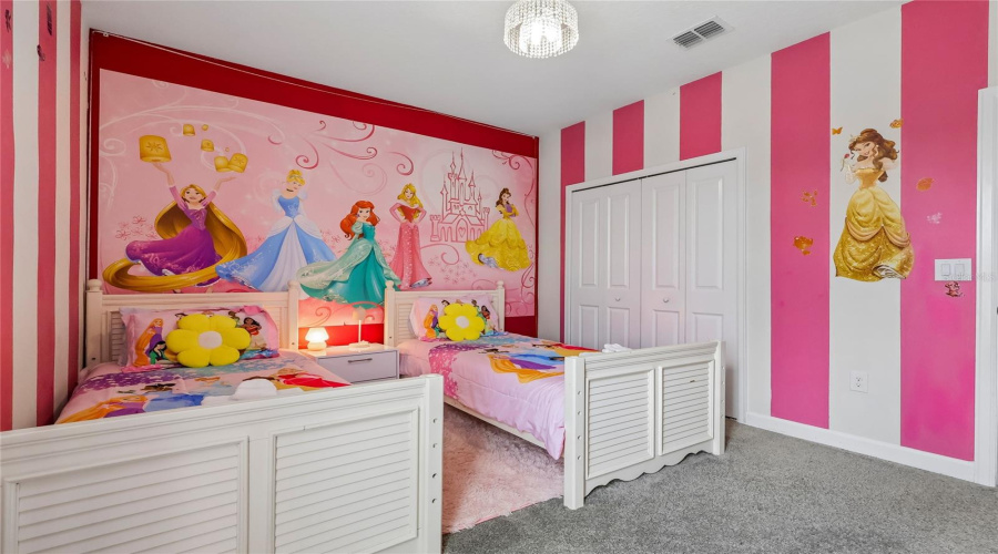 KISSIMMEE, Florida 34746, 7 Bedrooms Bedrooms, ,5 BathroomsBathrooms,Residential,For Sale,BOOKMARK,0,MFRO6402384