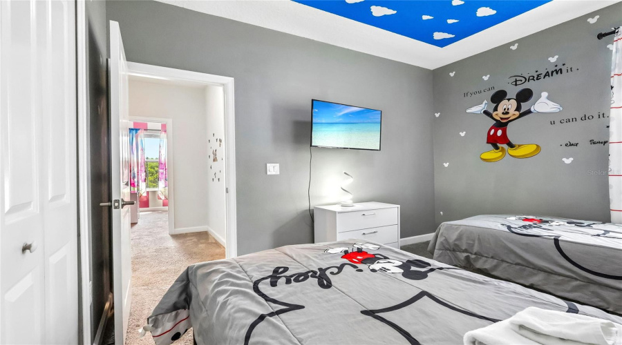 KISSIMMEE, Florida 34746, 7 Bedrooms Bedrooms, ,5 BathroomsBathrooms,Residential,For Sale,BOOKMARK,0,MFRO6402384