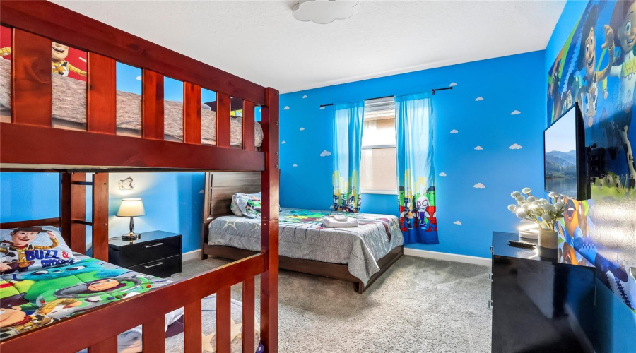 KISSIMMEE, Florida 34746, 7 Bedrooms Bedrooms, ,5 BathroomsBathrooms,Residential,For Sale,BOOKMARK,0,MFRO6402384