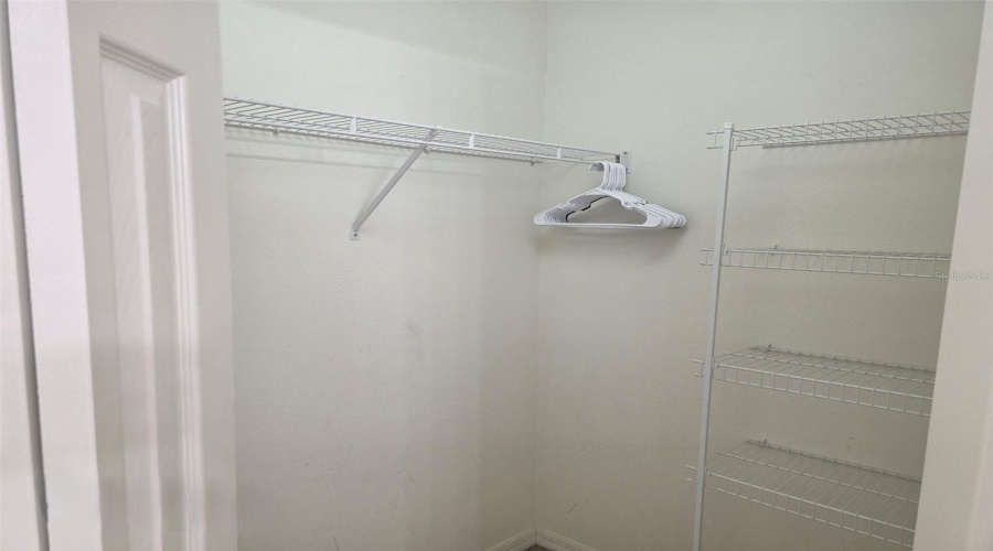 DAVENPORT, Florida 33896, 5 Bedrooms Bedrooms, ,4 BathroomsBathrooms,Residential,For Sale,BALMORAL,0,MFRO6403584