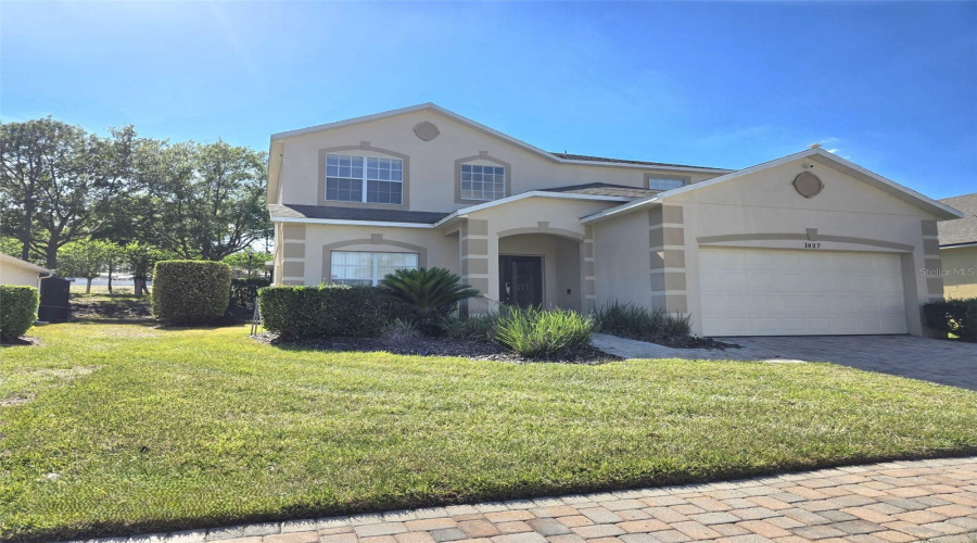 DAVENPORT, Florida 33896, 5 Bedrooms Bedrooms, ,4 BathroomsBathrooms,Residential,For Sale,BALMORAL,0,MFRO6403584