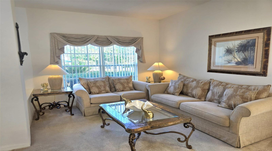 DAVENPORT, Florida 33896, 5 Bedrooms Bedrooms, ,4 BathroomsBathrooms,Residential,For Sale,BALMORAL,0,MFRO6403584