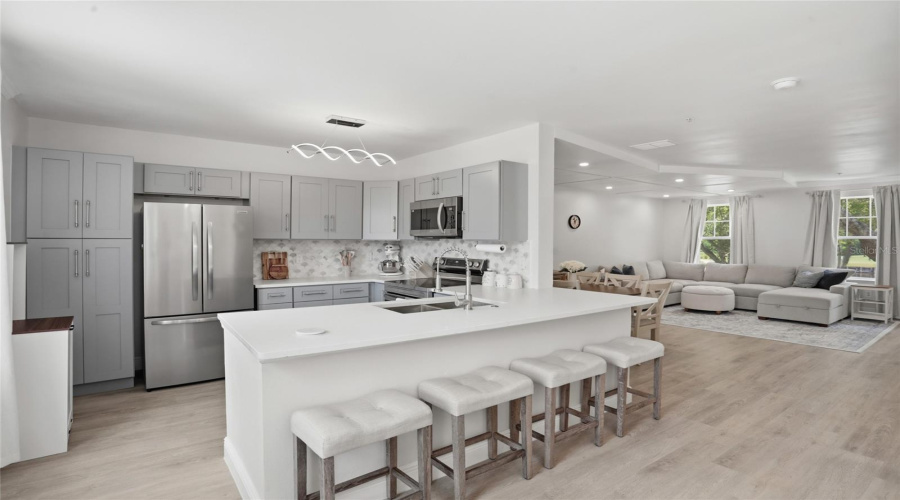 CELEBRATION, Florida 34747, 3 Bedrooms Bedrooms, ,2 BathroomsBathrooms,Residential,For Sale,WATERSIDE,0,MFRO6402362