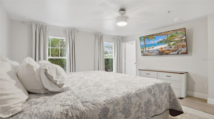 CELEBRATION, Florida 34747, 3 Bedrooms Bedrooms, ,2 BathroomsBathrooms,Residential,For Sale,WATERSIDE,0,MFRO6402362