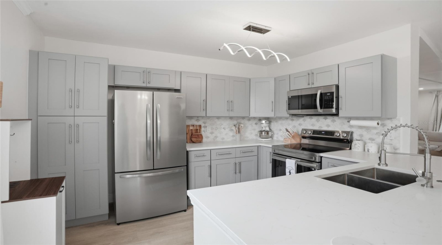 CELEBRATION, Florida 34747, 3 Bedrooms Bedrooms, ,2 BathroomsBathrooms,Residential,For Sale,WATERSIDE,0,MFRO6402362