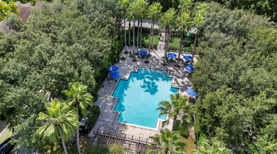 CELEBRATION, Florida 34747, 3 Bedrooms Bedrooms, ,2 BathroomsBathrooms,Residential,For Sale,WATERSIDE,0,MFRO6402362
