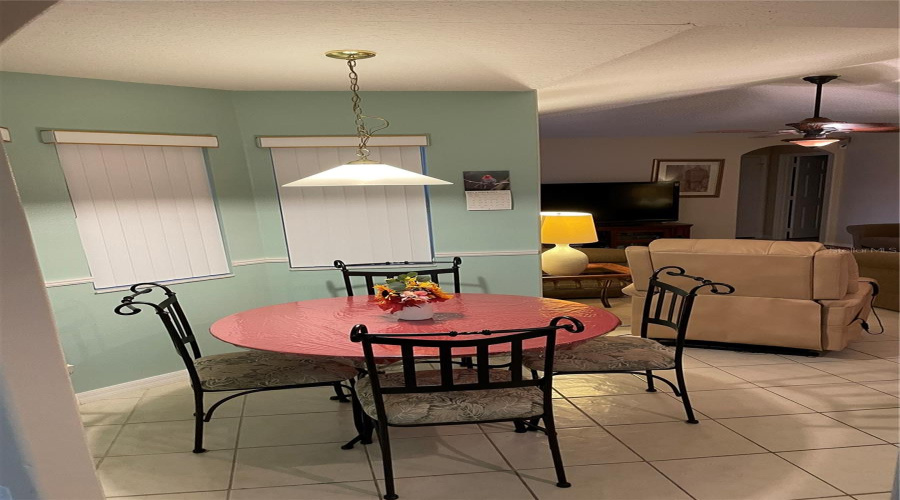 DAVENPORT, Florida 33897, 4 Bedrooms Bedrooms, ,3 BathroomsBathrooms,Residential,For Sale,DOLCETTO,0,MFRO6403614