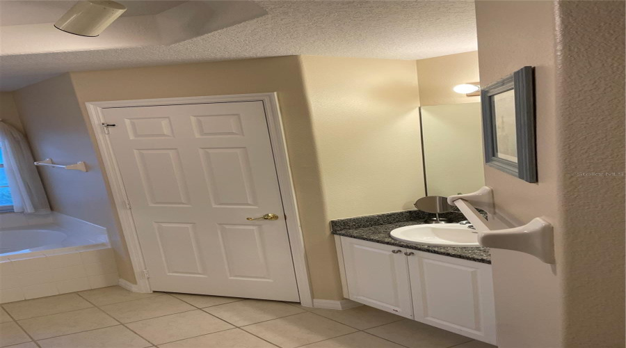 DAVENPORT, Florida 33897, 4 Bedrooms Bedrooms, ,3 BathroomsBathrooms,Residential,For Sale,DOLCETTO,0,MFRO6403614