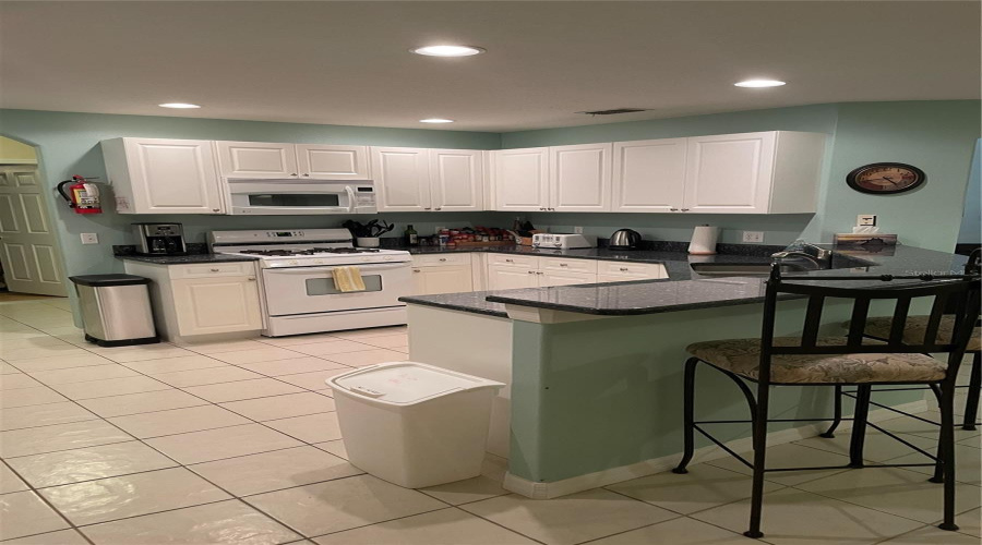 DAVENPORT, Florida 33897, 4 Bedrooms Bedrooms, ,3 BathroomsBathrooms,Residential,For Sale,DOLCETTO,0,MFRO6403614