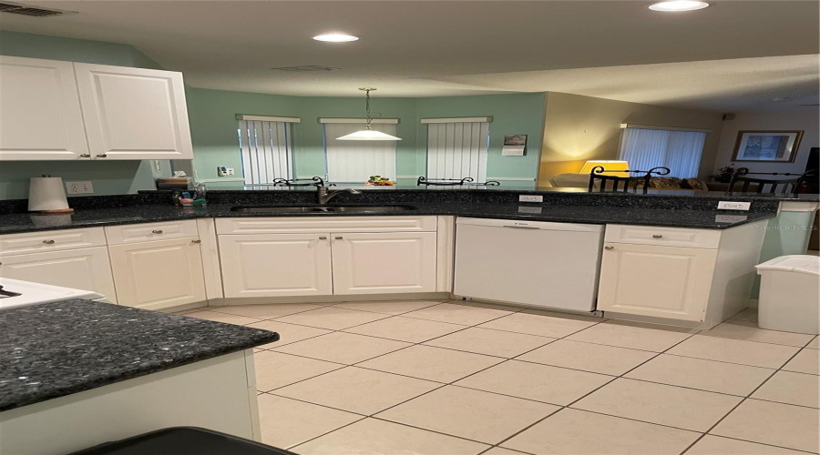DAVENPORT, Florida 33897, 4 Bedrooms Bedrooms, ,3 BathroomsBathrooms,Residential,For Sale,DOLCETTO,0,MFRO6403614