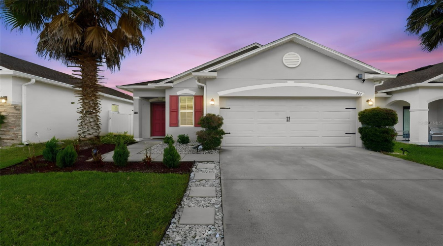 DAVENPORT, Florida 33896, 3 Bedrooms Bedrooms, ,2 BathroomsBathrooms,Residential,For Sale,VILLAVISTA,0,MFRO6403554