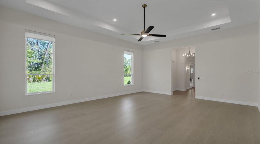 KISSIMMEE, Florida 34747, 5 Bedrooms Bedrooms, ,4 BathroomsBathrooms,Residential,For Sale,GOODMAN,0,MFRO6396029