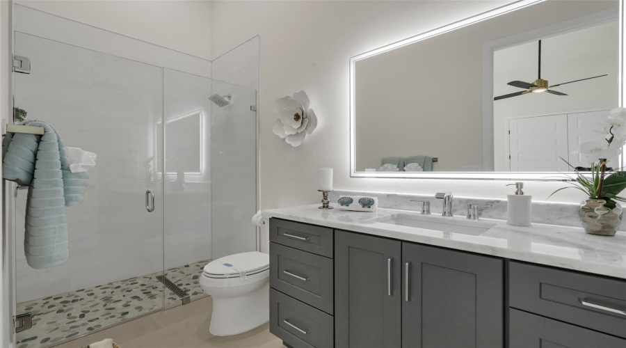 KISSIMMEE, Florida 34747, 5 Bedrooms Bedrooms, ,4 BathroomsBathrooms,Residential,For Sale,GOODMAN,0,MFRO6396029