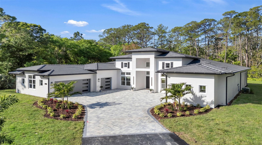 KISSIMMEE, Florida 34747, 5 Bedrooms Bedrooms, ,4 BathroomsBathrooms,Residential,For Sale,GOODMAN,0,MFRO6396029