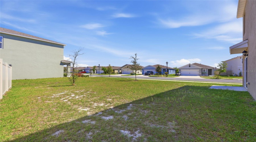 DAVENPORT, Florida 33837, 5 Bedrooms Bedrooms, ,3 BathroomsBathrooms,Residential,For Sale,ELKRIDGE,0,MFRO6403010