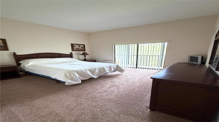KISSIMMEE, Florida 34747, 3 Bedrooms Bedrooms, ,2 BathroomsBathrooms,Residential,For Sale,PIRATES RETREAT,0,MFRO6403438