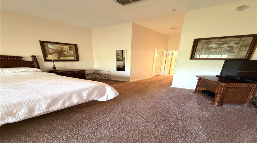 KISSIMMEE, Florida 34747, 3 Bedrooms Bedrooms, ,2 BathroomsBathrooms,Residential,For Sale,PIRATES RETREAT,0,MFRO6403438