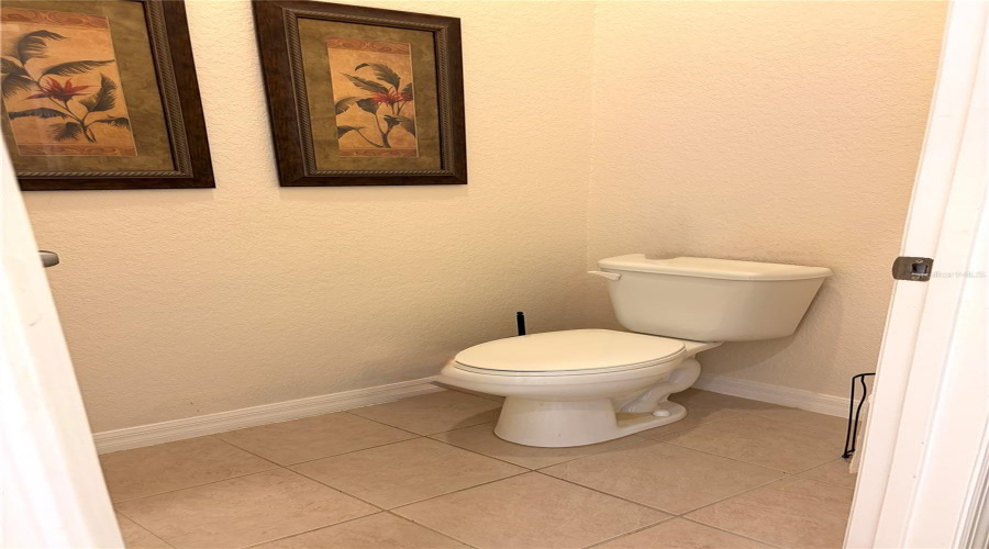 KISSIMMEE, Florida 34747, 3 Bedrooms Bedrooms, ,2 BathroomsBathrooms,Residential,For Sale,PIRATES RETREAT,0,MFRO6403438