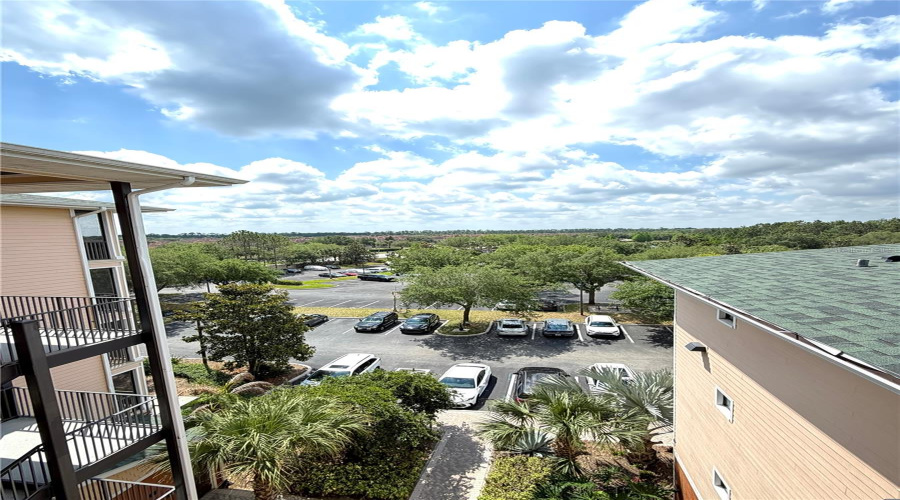 KISSIMMEE, Florida 34747, 3 Bedrooms Bedrooms, ,2 BathroomsBathrooms,Residential,For Sale,PIRATES RETREAT,0,MFRO6403438