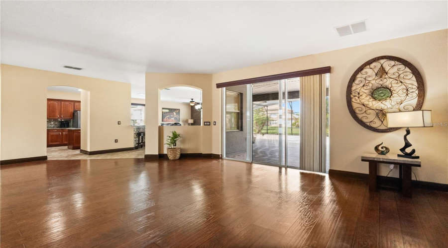 KISSIMMEE, Florida 34746, 6 Bedrooms Bedrooms, ,5 BathroomsBathrooms,Residential,For Sale,EAGLE ISLE,0,MFRS5148615