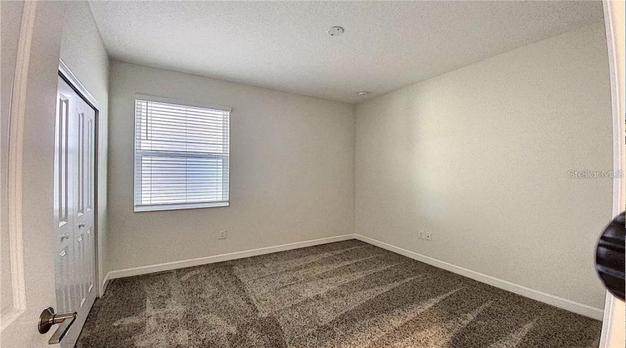 DAVENPORT, Florida 33837, 4 Bedrooms Bedrooms, ,2 BathroomsBathrooms,Residential,For Sale,OAK CREST,0,MFRO6402357