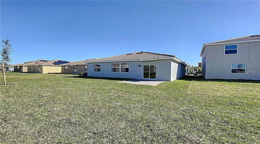 DAVENPORT, Florida 33837, 4 Bedrooms Bedrooms, ,2 BathroomsBathrooms,Residential,For Sale,OAK CREST,0,MFRO6402357