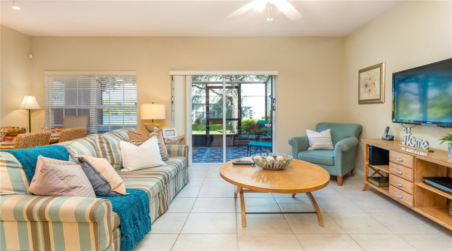 KISSIMMEE, Florida 34746, 4 Bedrooms Bedrooms, ,3 BathroomsBathrooms,Residential,For Sale,CARAVELLE,0,MFRTB8503250