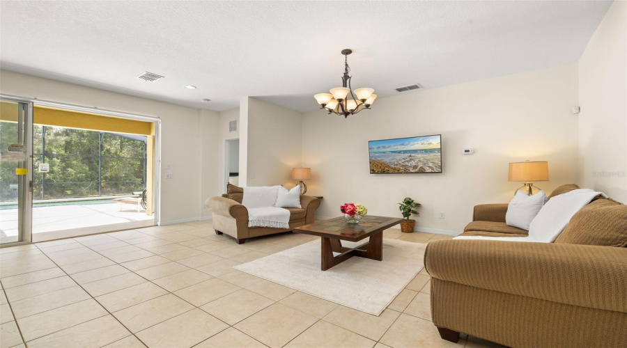 DAVENPORT, Florida 33837, 5 Bedrooms Bedrooms, ,3 BathroomsBathrooms,Residential,For Sale,TIGER LILY,0,MFRS5148868
