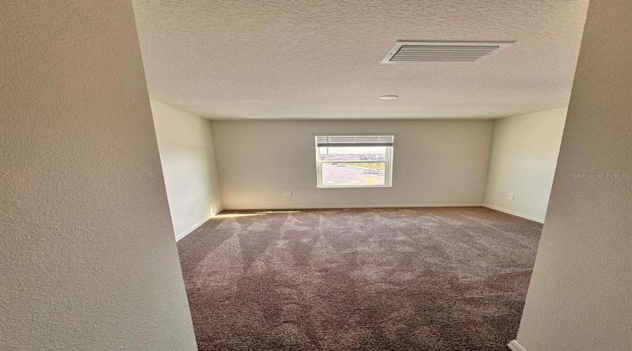 DAVENPORT, Florida 33896, 3 Bedrooms Bedrooms, ,2 BathroomsBathrooms,Residential,For Sale,WESTSIDE HILLS,0,MFRS5145450
