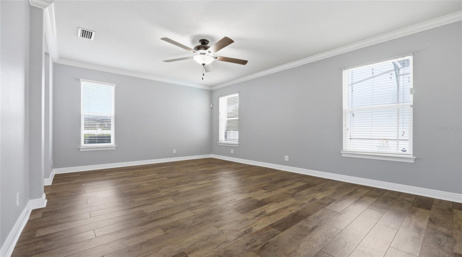 ORLANDO, Florida 32836, 5 Bedrooms Bedrooms, ,4 BathroomsBathrooms,Residential,For Sale,LAVANDE,0,MFRO6404029