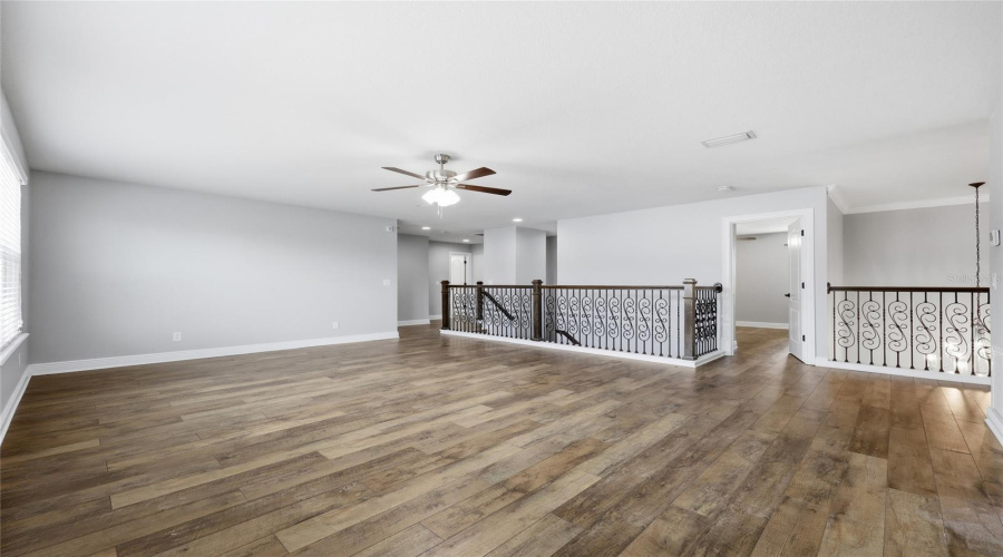 ORLANDO, Florida 32836, 5 Bedrooms Bedrooms, ,4 BathroomsBathrooms,Residential,For Sale,LAVANDE,0,MFRO6404029