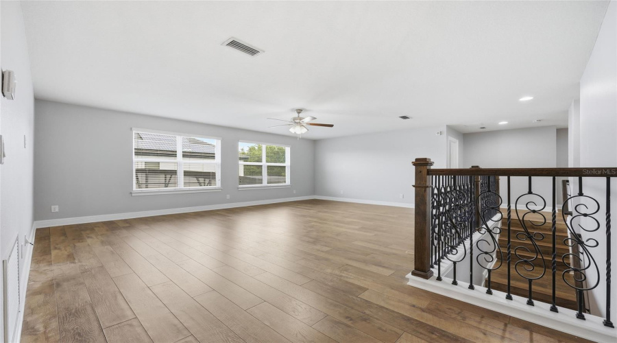 ORLANDO, Florida 32836, 5 Bedrooms Bedrooms, ,4 BathroomsBathrooms,Residential,For Sale,LAVANDE,0,MFRO6404029