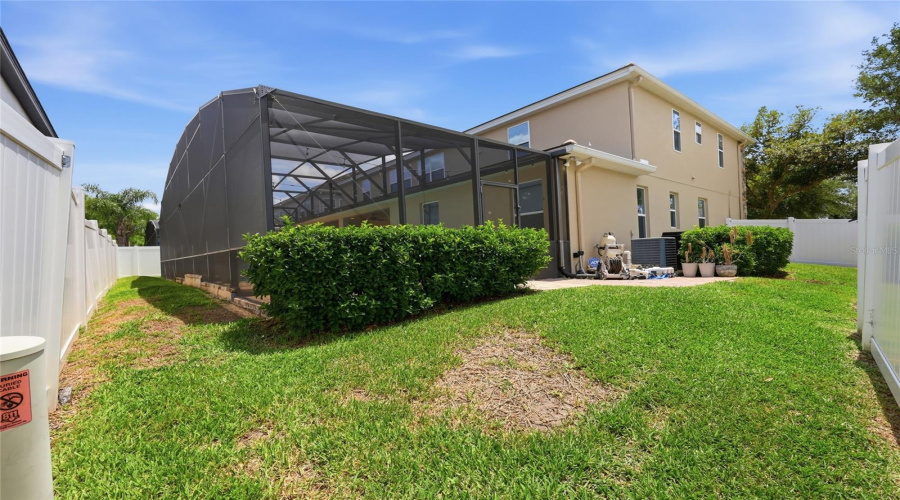 ORLANDO, Florida 32836, 5 Bedrooms Bedrooms, ,4 BathroomsBathrooms,Residential,For Sale,LAVANDE,0,MFRO6404029