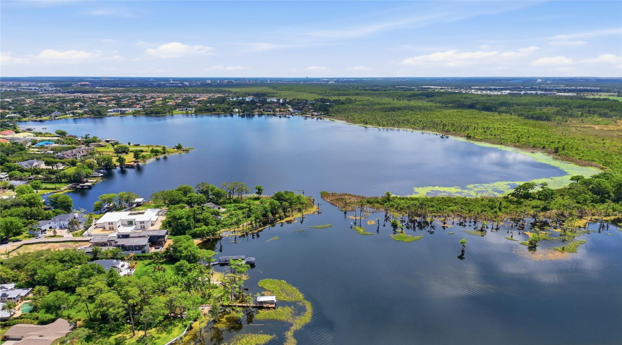 ORLANDO, Florida 32836, 5 Bedrooms Bedrooms, ,4 BathroomsBathrooms,Residential,For Sale,LAVANDE,0,MFRO6404029