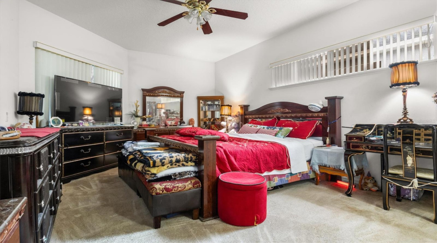 DAVENPORT, Florida 33897, 4 Bedrooms Bedrooms, ,3 BathroomsBathrooms,Residential,For Sale,COVENTRY,0,MFRL4961562