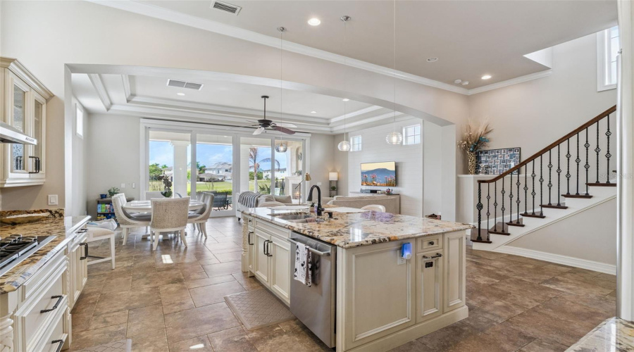 REUNION, Florida 34747, 4 Bedrooms Bedrooms, ,3 BathroomsBathrooms,Residential,For Sale,CASTLE PINES CT,0,MFRO6392252