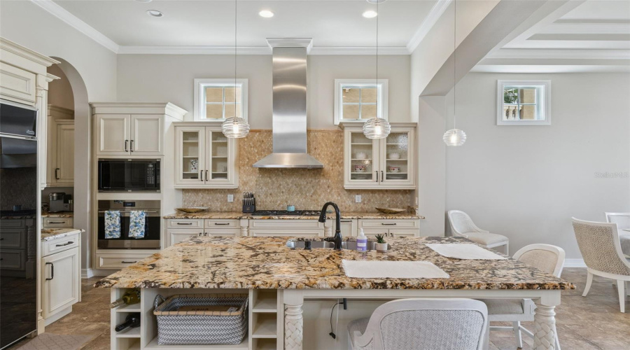 REUNION, Florida 34747, 4 Bedrooms Bedrooms, ,3 BathroomsBathrooms,Residential,For Sale,CASTLE PINES CT,0,MFRO6392252