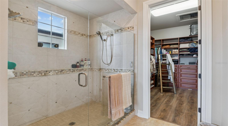 REUNION, Florida 34747, 4 Bedrooms Bedrooms, ,3 BathroomsBathrooms,Residential,For Sale,CASTLE PINES CT,0,MFRO6392252