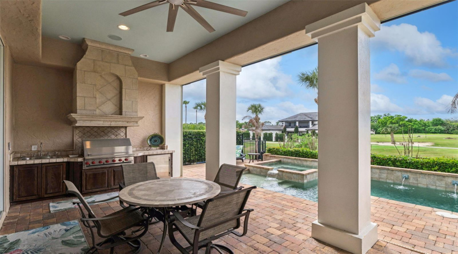 REUNION, Florida 34747, 4 Bedrooms Bedrooms, ,3 BathroomsBathrooms,Residential,For Sale,CASTLE PINES CT,0,MFRO6392252