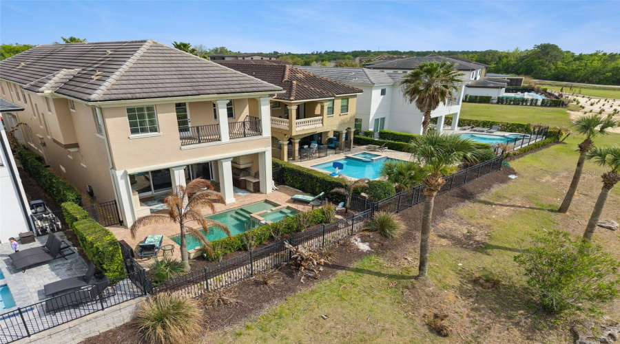 REUNION, Florida 34747, 4 Bedrooms Bedrooms, ,3 BathroomsBathrooms,Residential,For Sale,CASTLE PINES CT,0,MFRO6392252