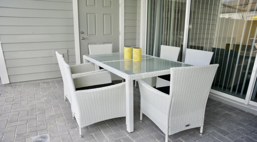DAVENPORT, Florida 33897, 5 Bedrooms Bedrooms, ,4 BathroomsBathrooms,Residential,For Sale,LANA,0,MFRO6403763