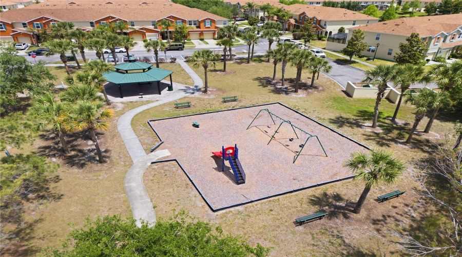KISSIMMEE, Florida 34746, 3 Bedrooms Bedrooms, ,2 BathroomsBathrooms,Residential,For Sale,SEAVIEW CASTLE,0,MFRO6403051
