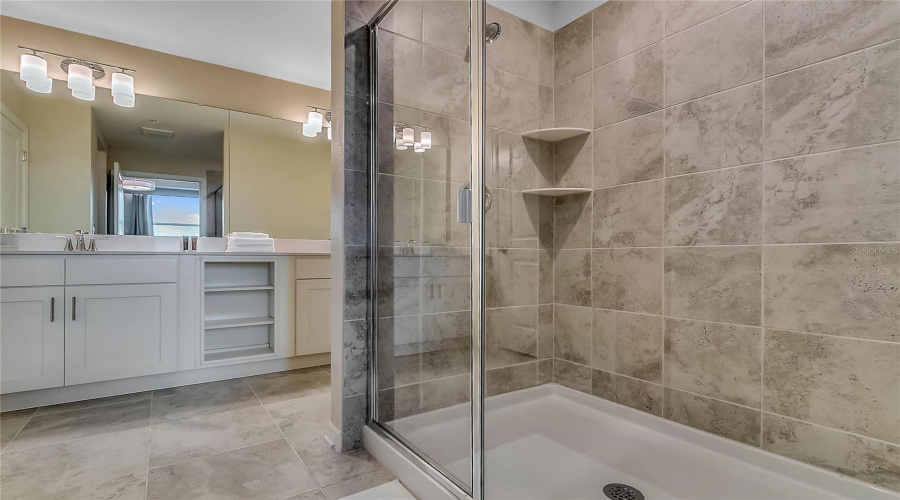 KISSIMMEE, Florida 34746, 3 Bedrooms Bedrooms, ,2 BathroomsBathrooms,Residential,For Sale,PARADOX,0,MFRS5148890